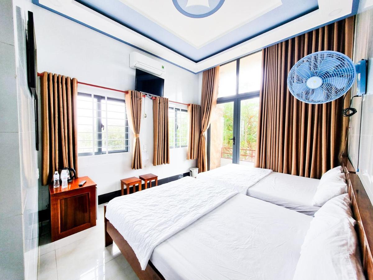 Huong Duong Hotel Dao Phu Quy ภายนอก รูปภาพ